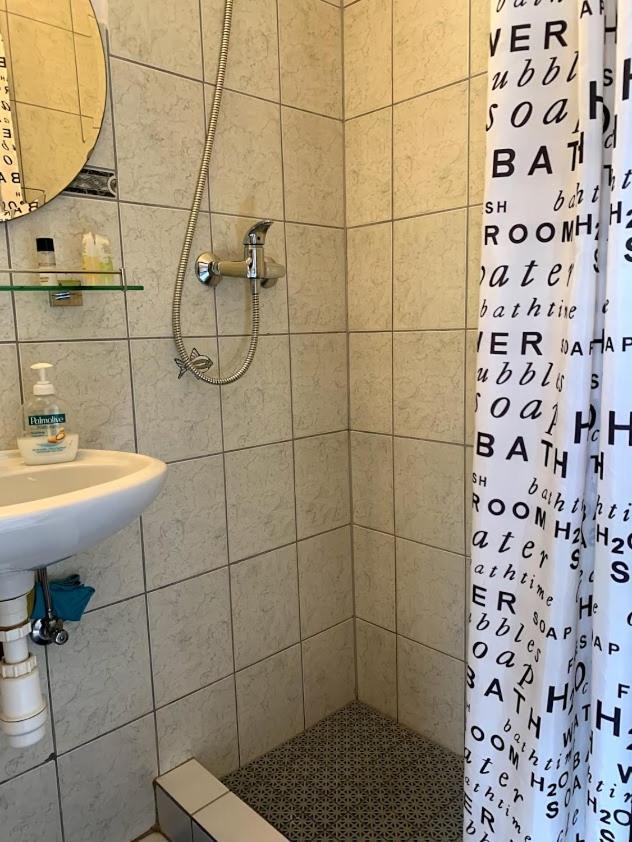 Jorgos Apartman Кестхей Экстерьер фото